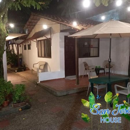 San José B&B Leticia Exterior foto
